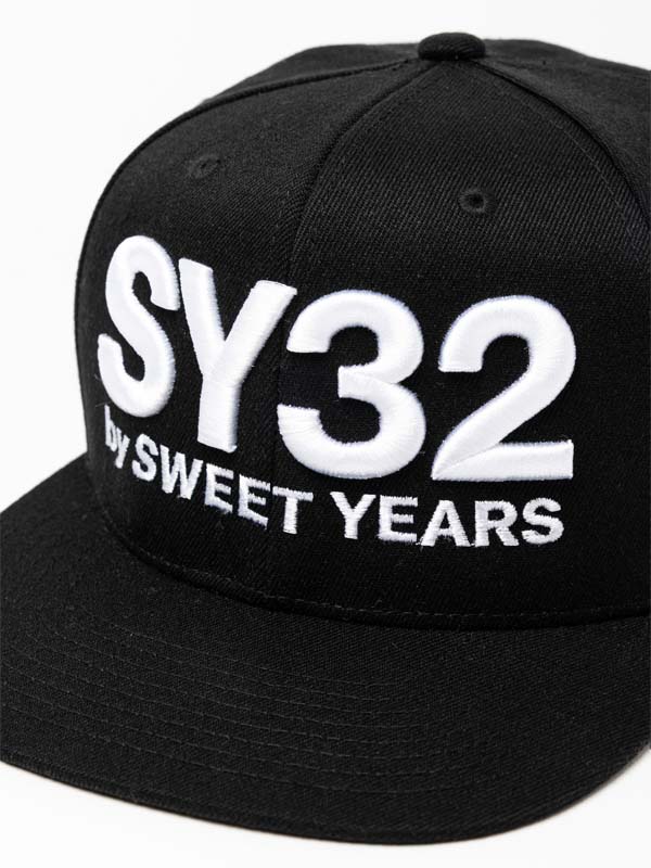 3D LOGO SNAPBACK CAP