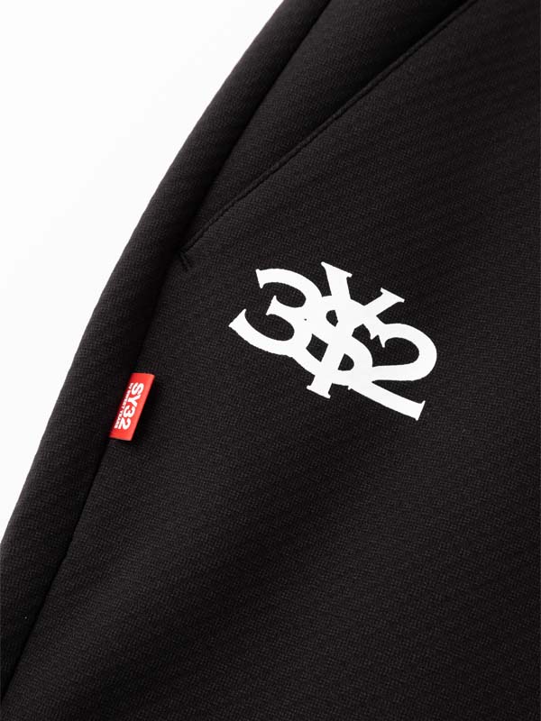 SPIRAL KNIT SHORT PANTS