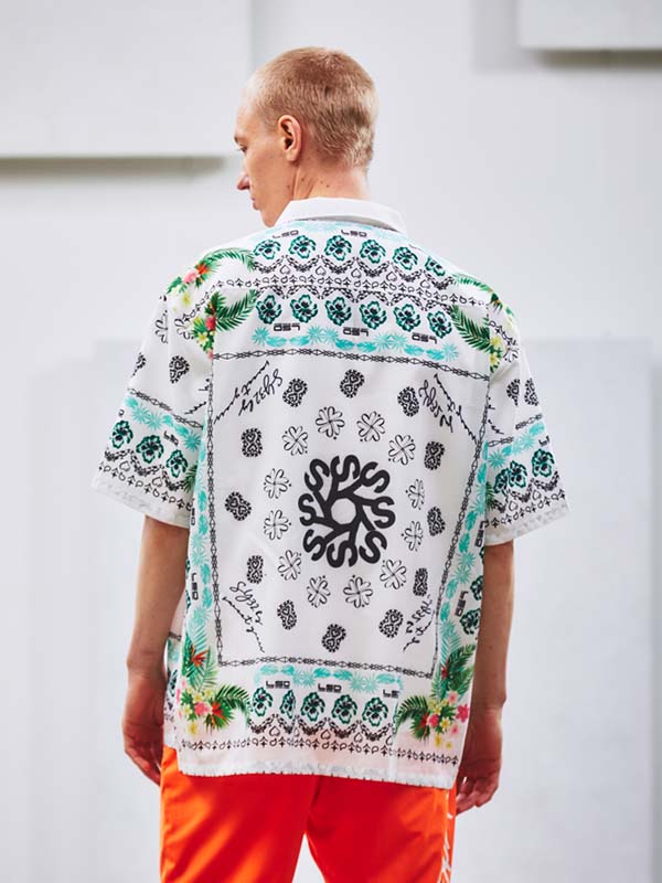 BANDANNA GRAPHIC SHIRTS