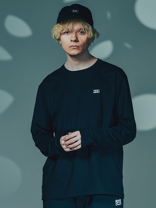 MINI METALLIC TAG L/S TEE