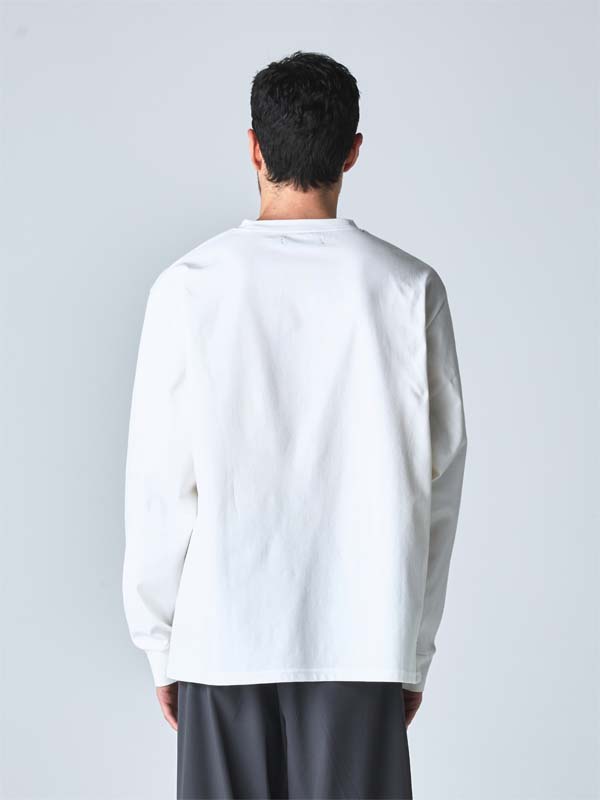 VERTICAL LOGO L/S TEE | COLLECTION,2026 F/W,TOPS,T-SHIRTS | 【公式