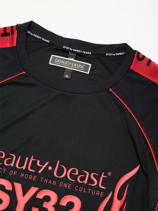 SY32xb:b COLLABORATION SWITCHING S/S TEE 