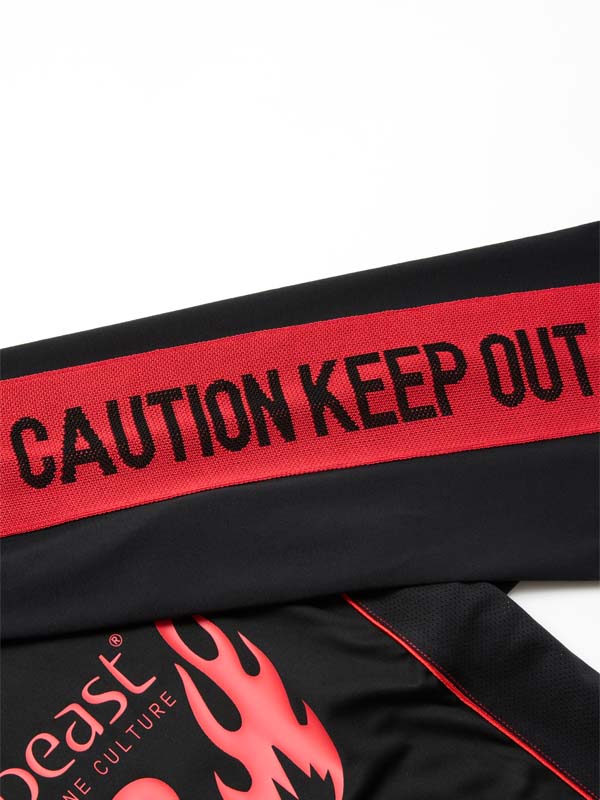 SY32xb:b COLLABORATION SWITCHING S/S TEE 