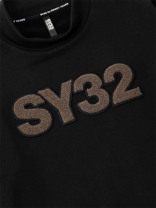 SAGARA LOGO MOCK NECK SWEAT TEE