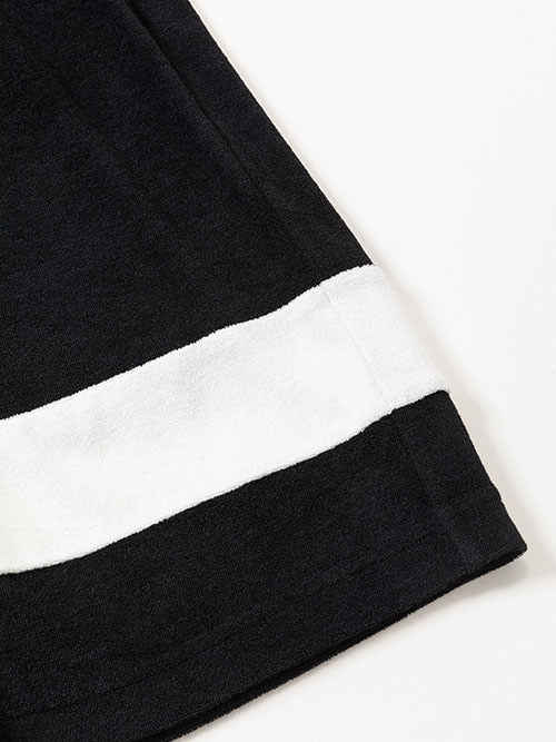 LEG LINE PILE SHORTS PANTS