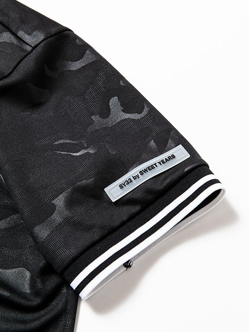 EMBOSS CAMO ZIP POLO
