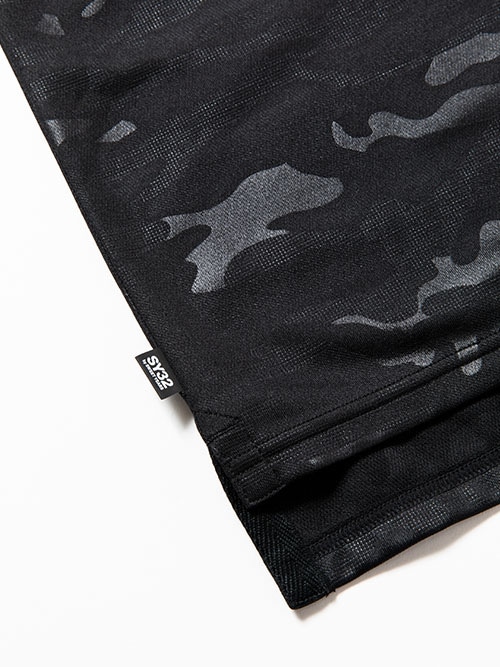 EMBOSS CAMO ZIP POLO