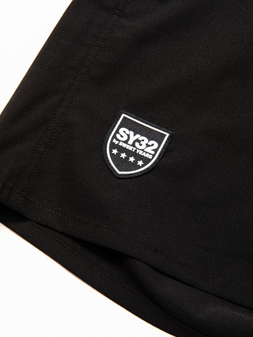 SPORTS SHORT PANTS
