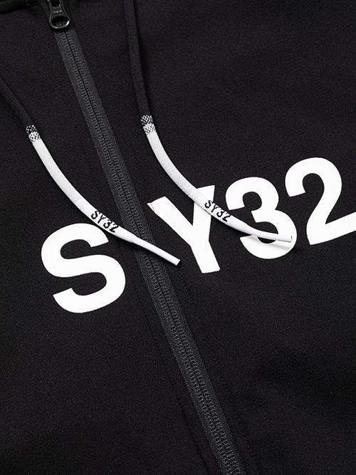 STRADDLE PRINT HOODIE