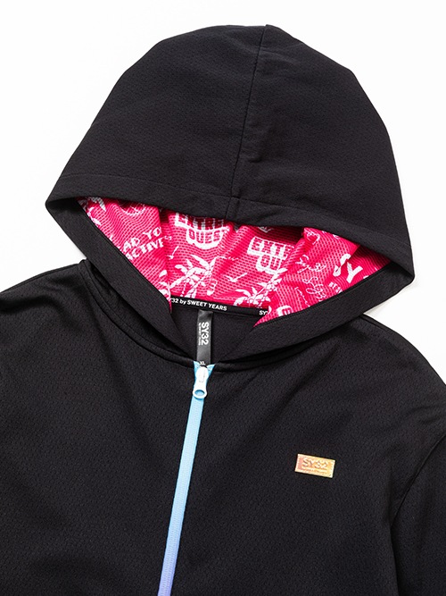 RESORT ZIP HOODIE