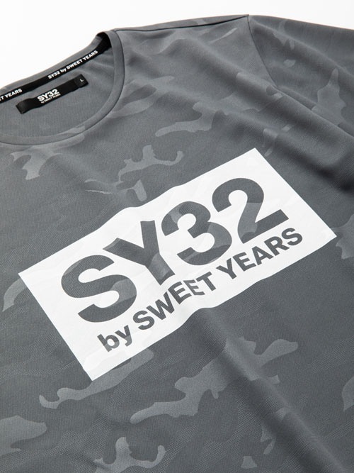 【SY32 by SWEETYEARS】EMBOSS CAMO BOX LOGO TEE 送料込み EMBOSS CAMO BOX LOGO TEE | TOPS | 【公式】SY32 by SWEET