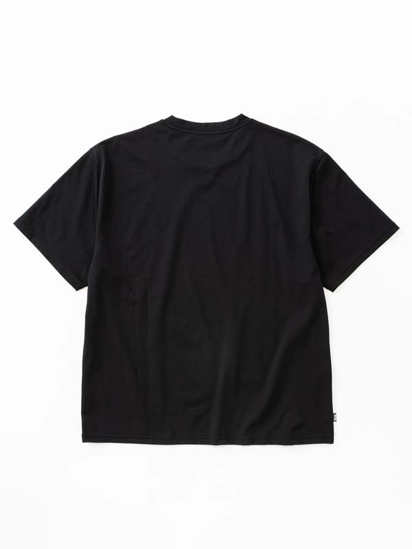 BASIC GRAPHIC LOGO TEE