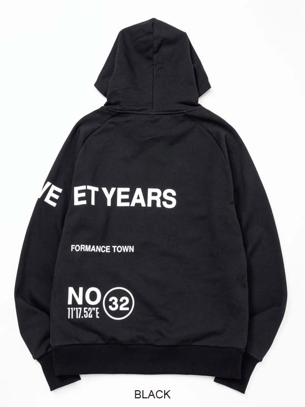 SEPARATE GRAPHIC P/O HOODIE