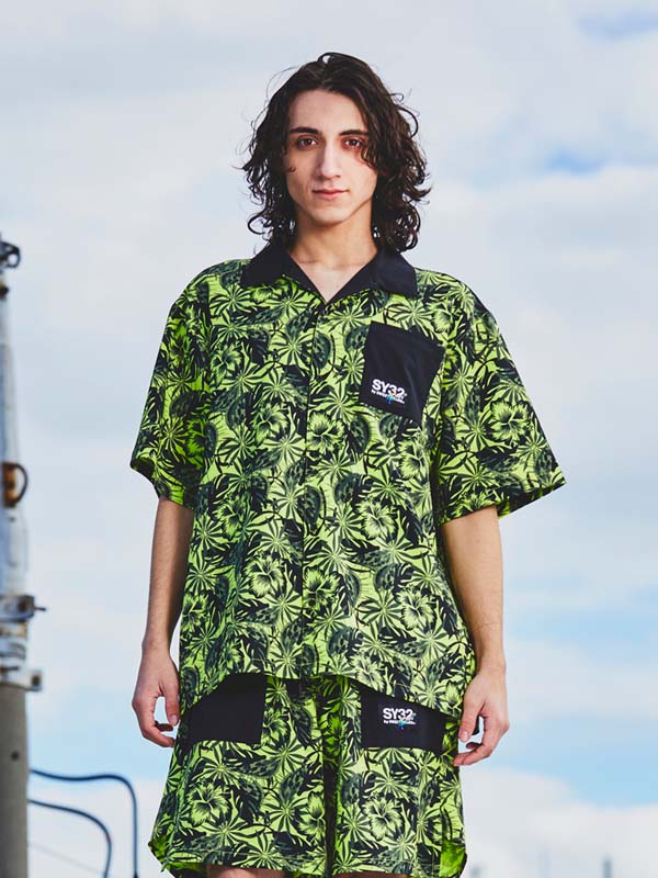 GRAPHIC OPEN COLAR SHIRT