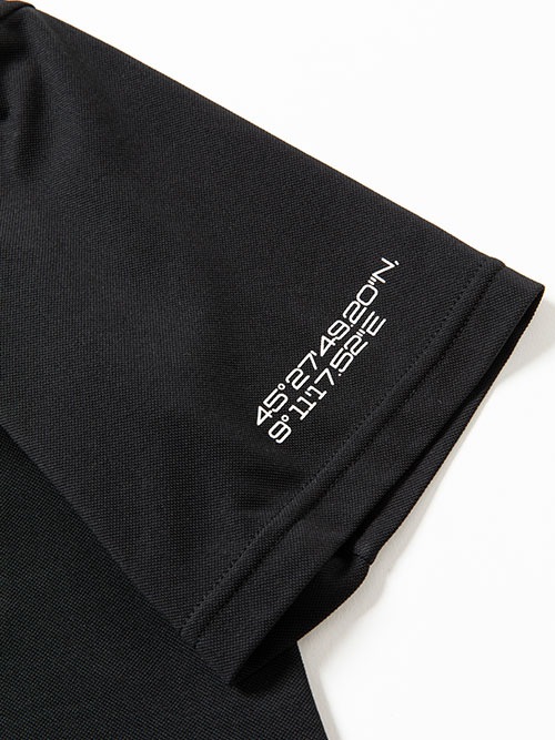 MOCK NECK CRIMPING TEE