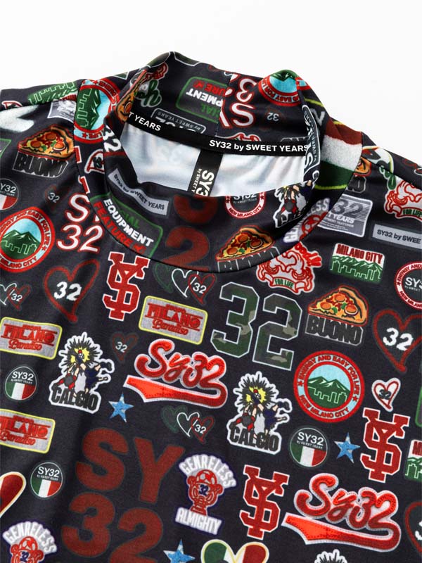 GRAPHIC MOCK NECK TEE