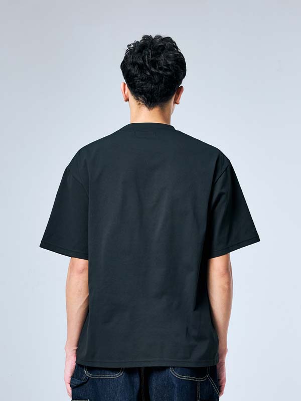 VERTICAL LOGO TEE