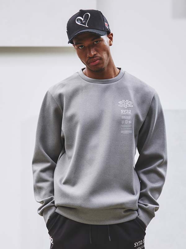 DOUBLEKNIT RHINESTONE CREW