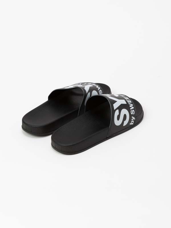 SHOWER SANDALS