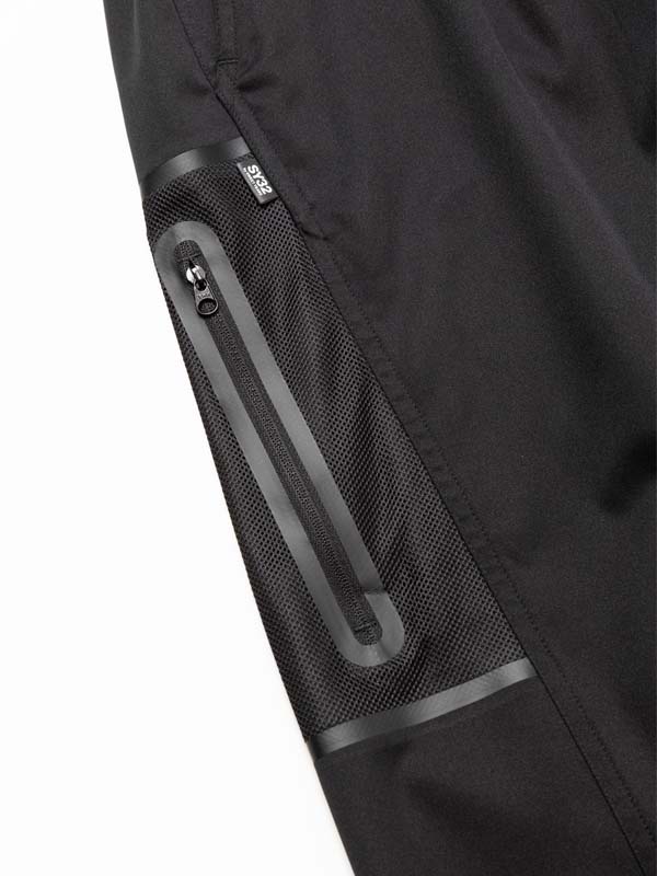32 LOGO TECHNICAL CARGO PANTS