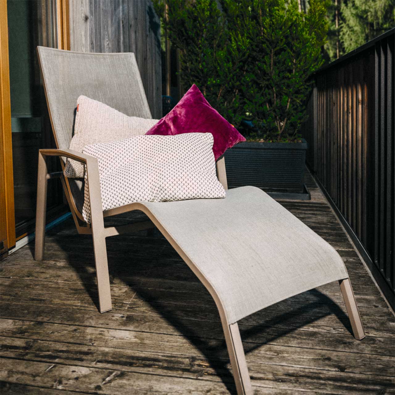 フーゴー・フロッシュ エコクラシック湯たんぽ2.0L デザインクッション ハンブルク