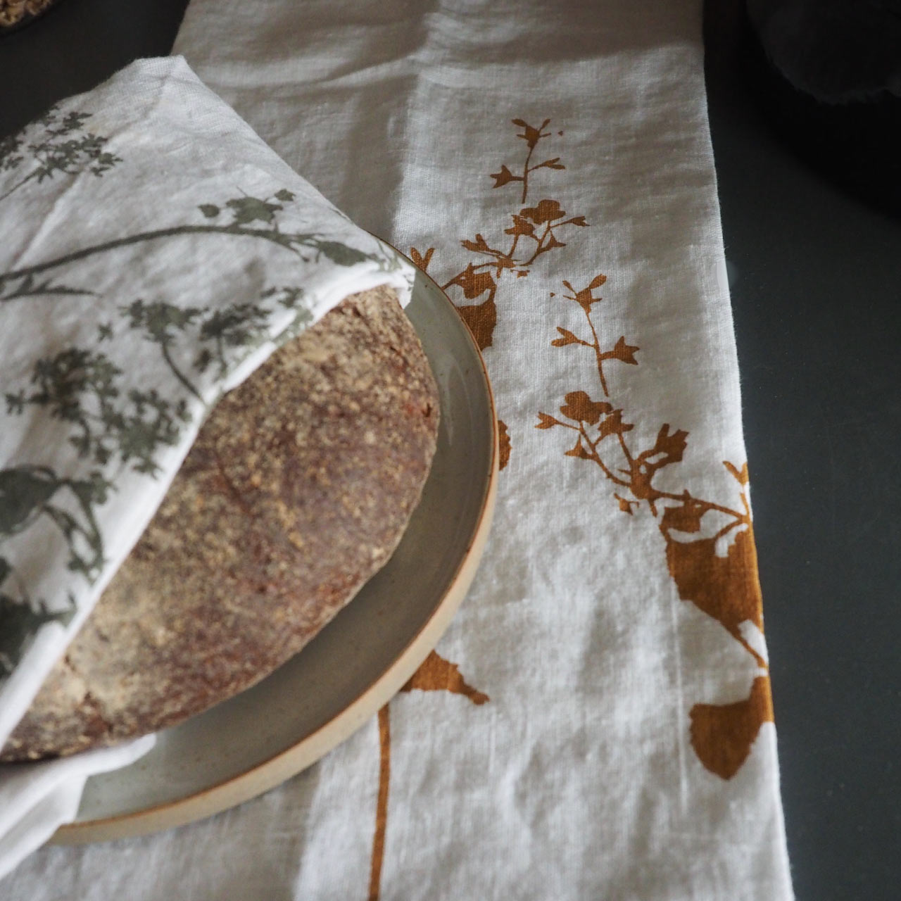 ドロシー・レーネン テーブルセット 2P