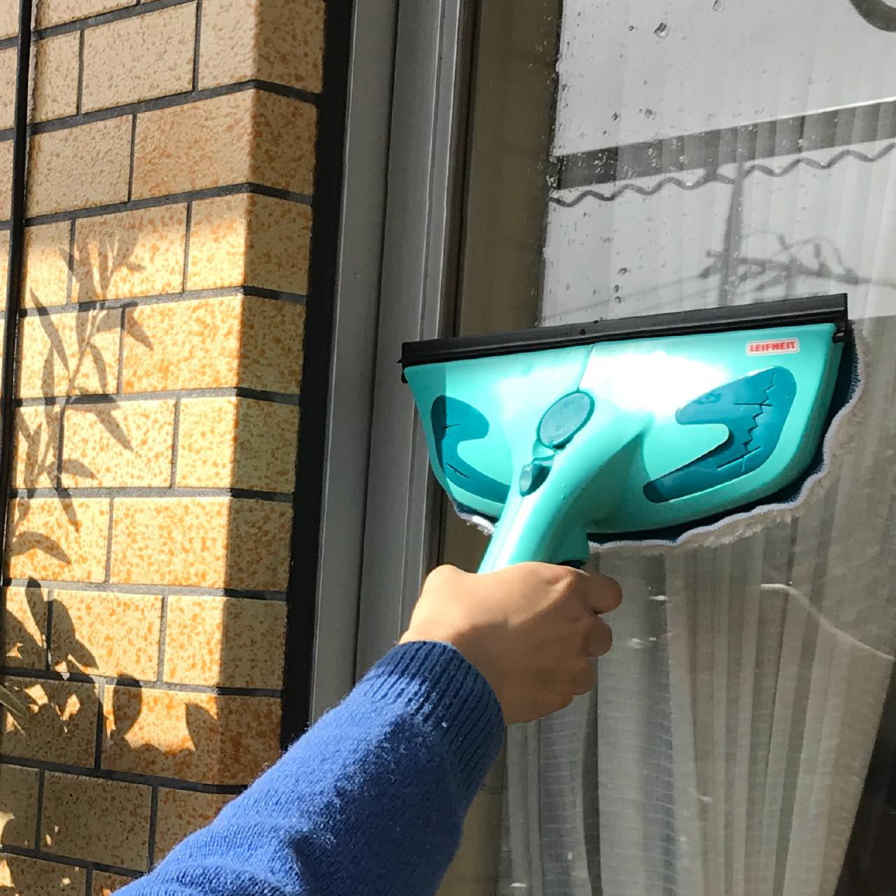 【窓とお風呂、水回りのお掃除に！】ライフハイト ピコスプレーウインドウ & マイクロファイバーパット & マイクロテッククロス & バスタブグローブ 4点セット