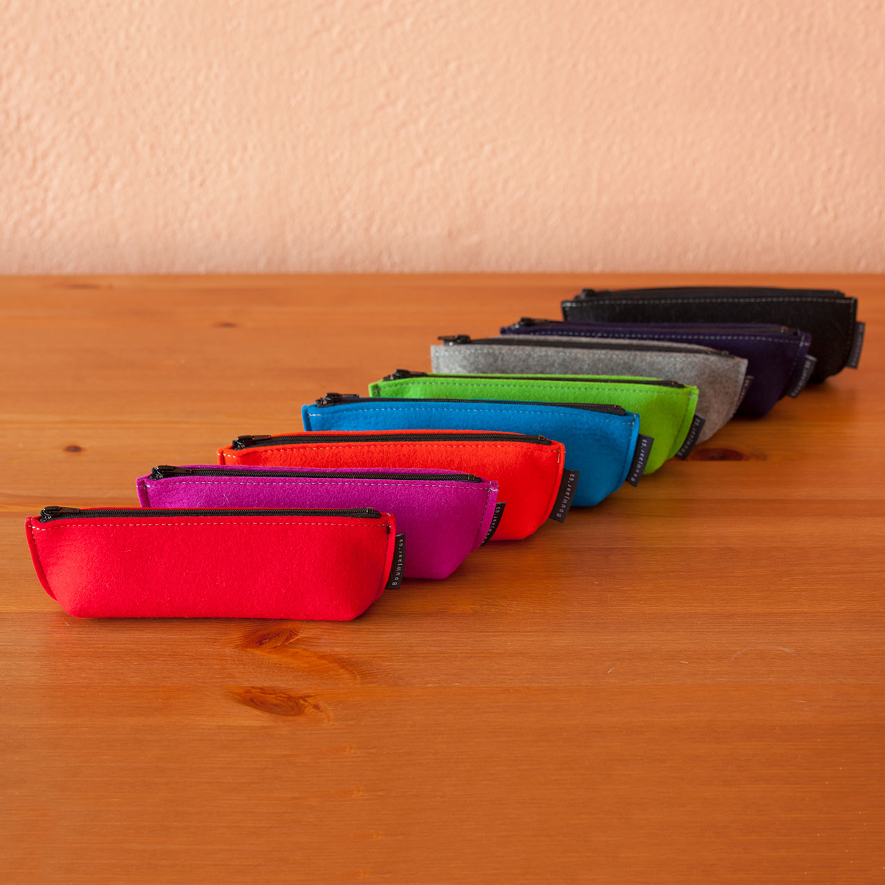 ブーヤー63 ペンケースＬ ダークピンク