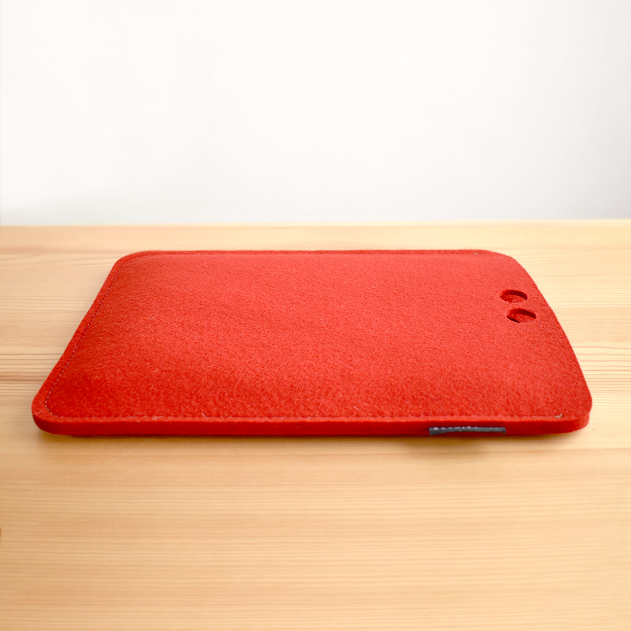 ブーヤー63 iPadスリーブ レッド