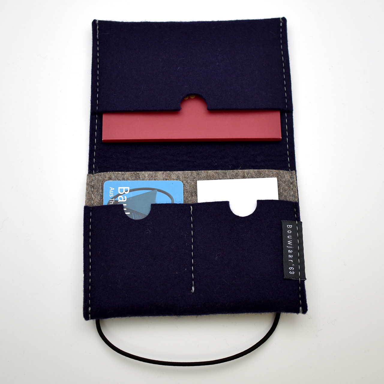 ブーヤー63 トラベルドキュメントウォレット パープル