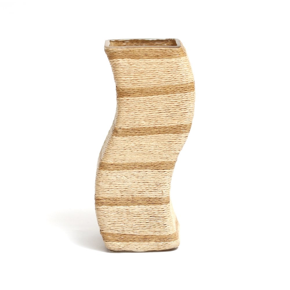 BIN ART /  Straw Flower Vase