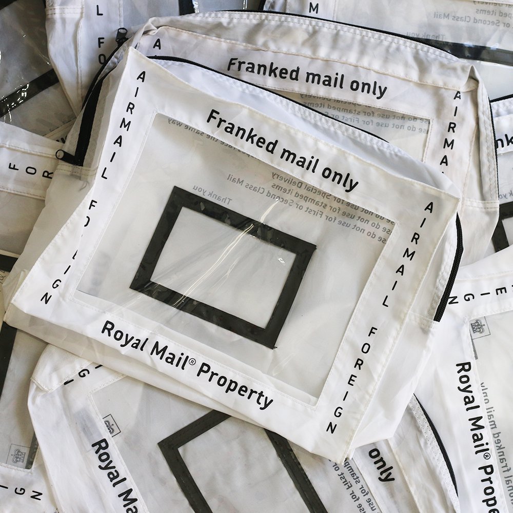 Vintage Clothes / ROYAL MAIL Letter Bag