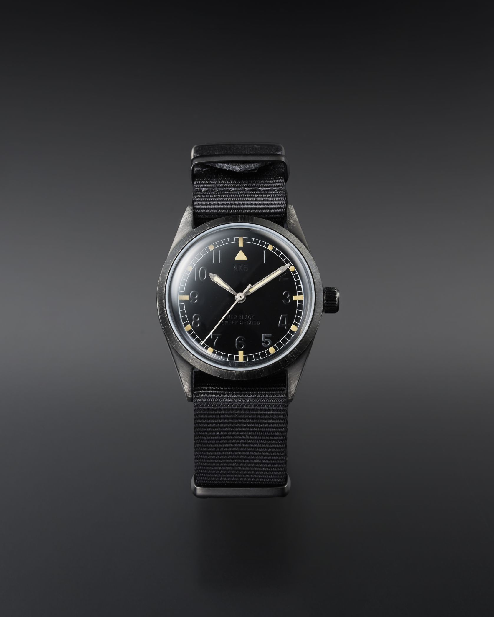 AK5 / AK5 EREN WATCH With VAGUE WATCH CO.