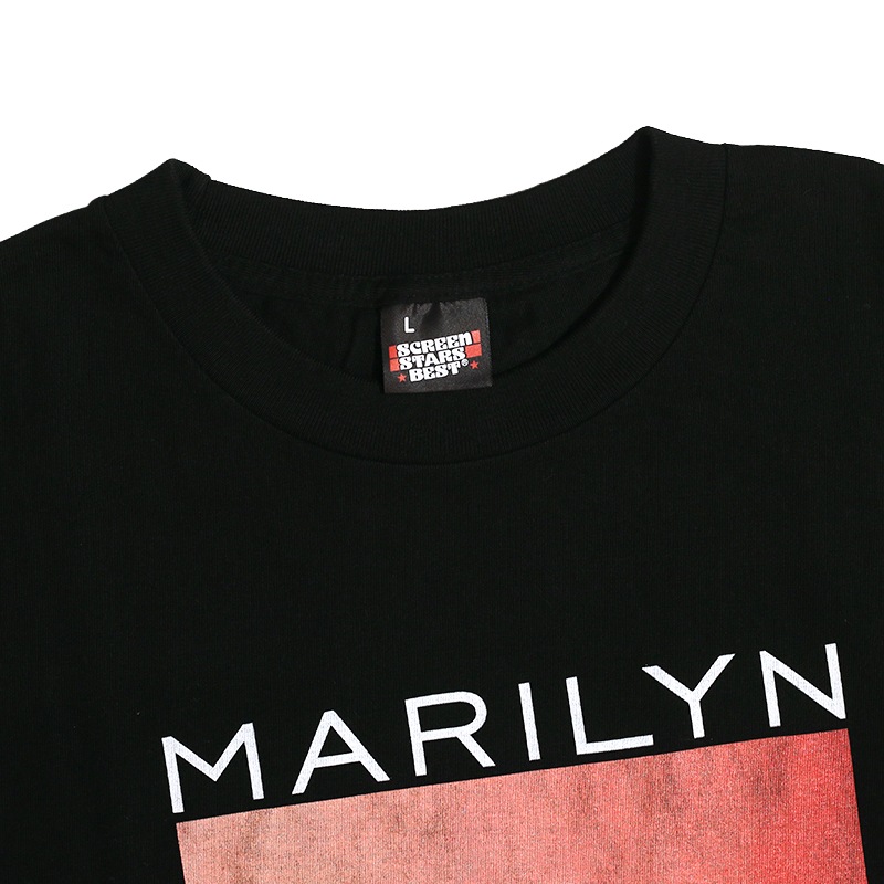 Movie Tee / SCREEN STARS MARILYN MONROE With Dog Tee