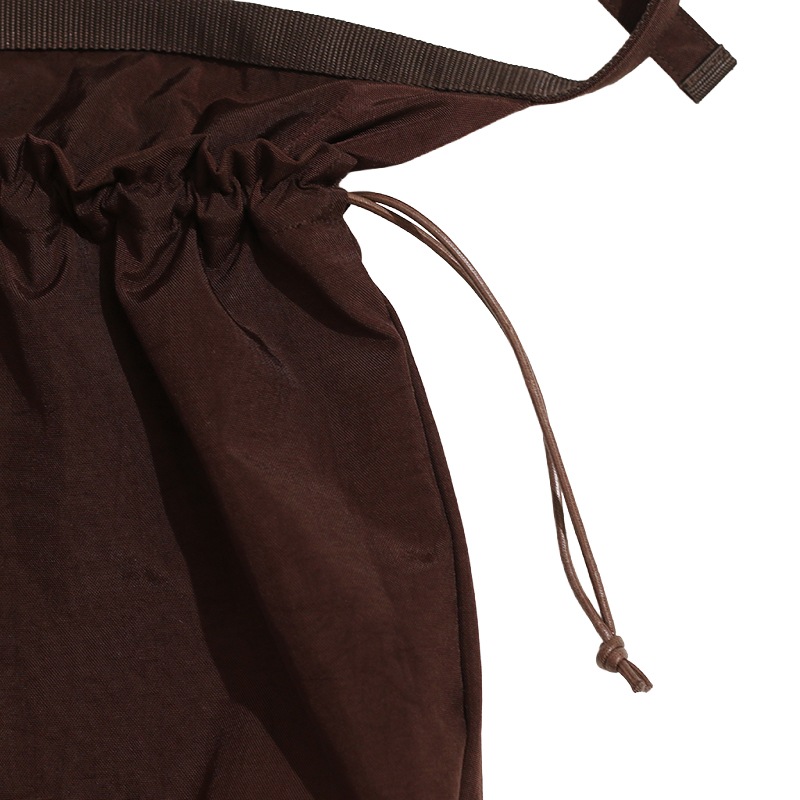 ERA. / TAS BIG RED CROSS APRON BAG