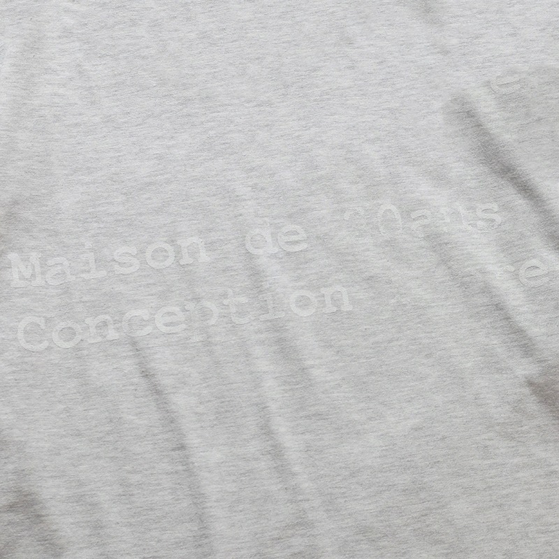 Maison conception Libre T-Shirt by Taiki Kudo
