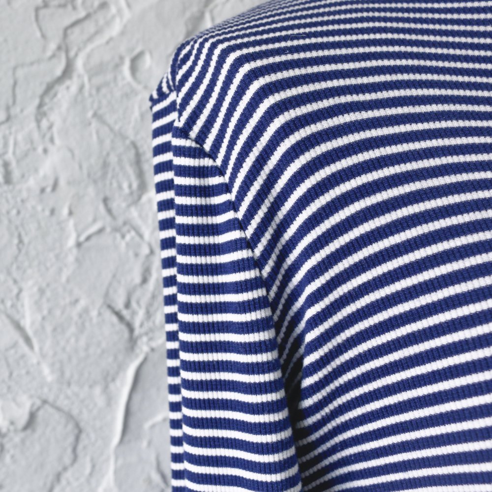 Vintage Clothes / 2000's Turtleneck