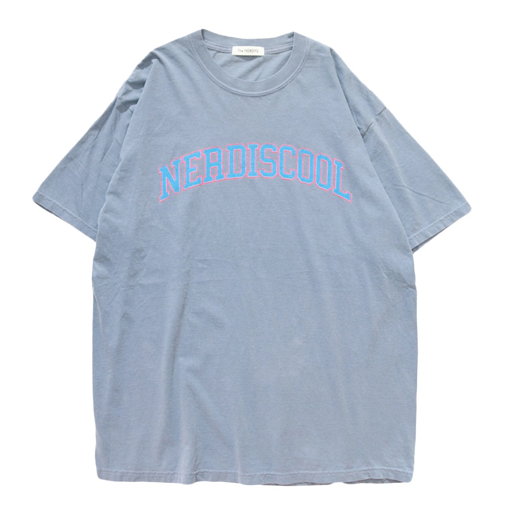 The NERDYS / Pigmented college T-shirt