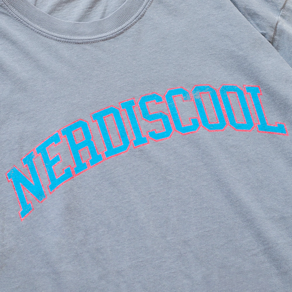 The NERDYS / Pigmented college T-shirt