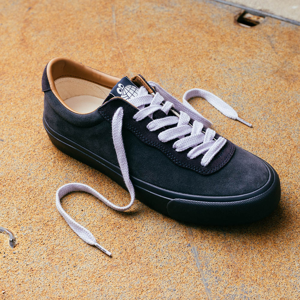 Last Resort AB / VM001-LO SUEDE