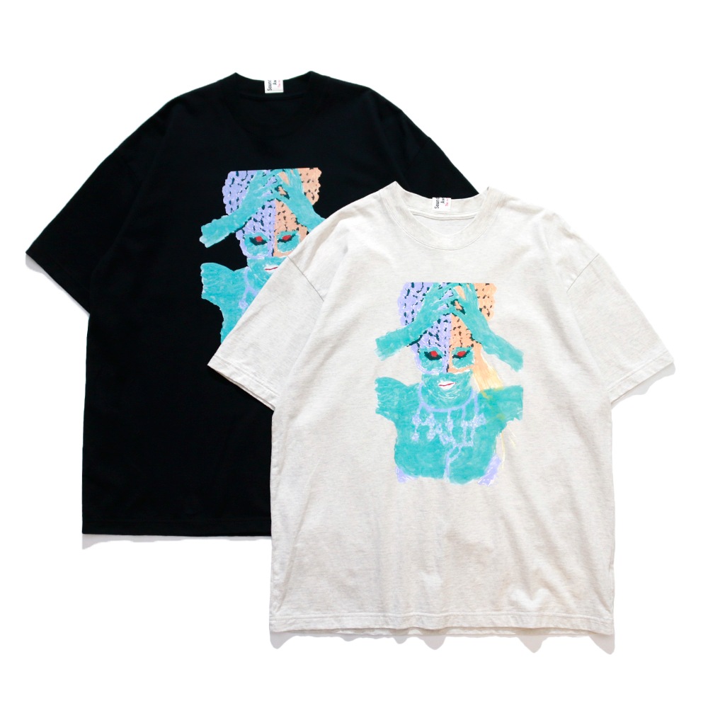 SOUNDS AWESOME / Bjork T-shirt