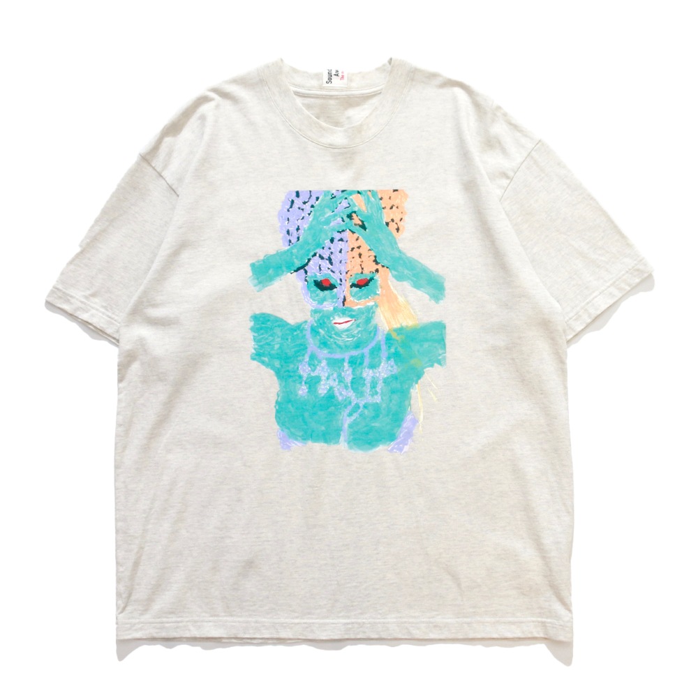 SOUNDS AWESOME / Bjork T-shirt