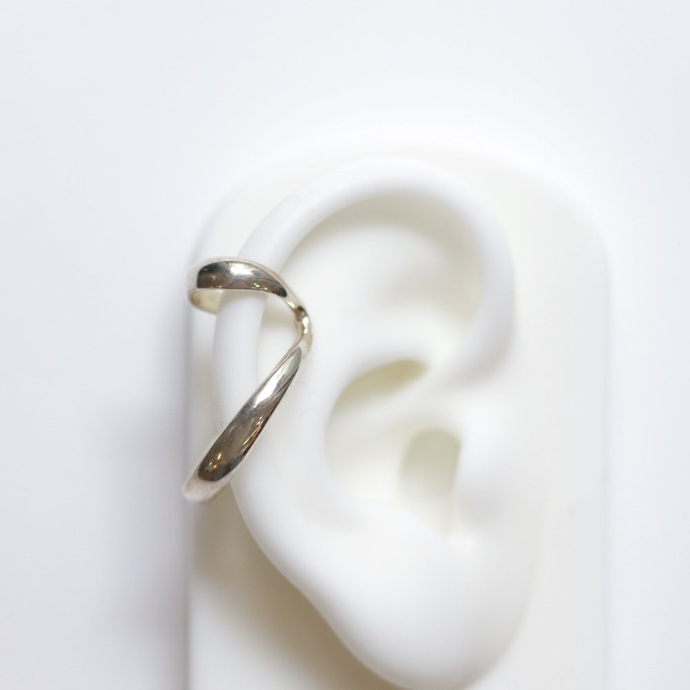 SASAI / Echo Hoop Ear cuff