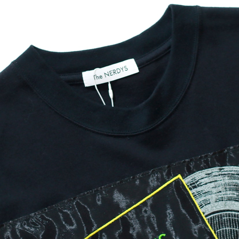 The NERDYS / Brigitte Tanaka×The NERDYS VINYLES T-shirt