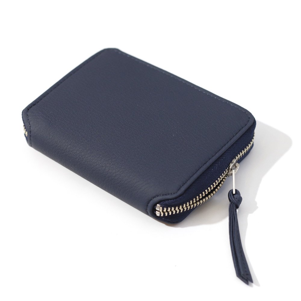ERA. / BUBBLE CALF ROUND PALM WALLET