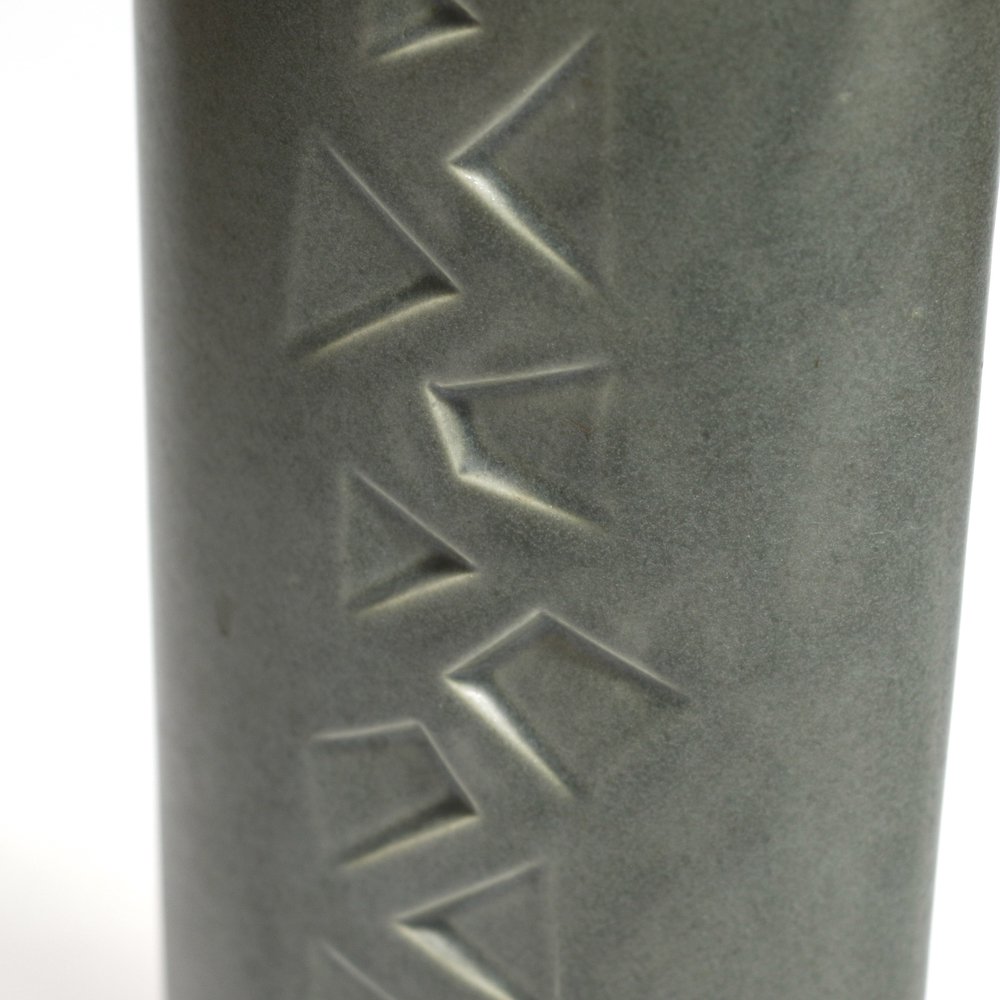 BIN ART /  Ceramic Flower Vase 