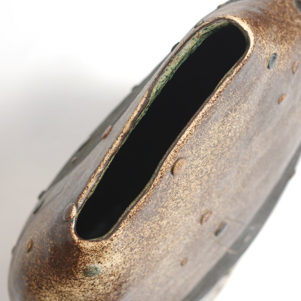 BIN ART /  Abstract Art Vase