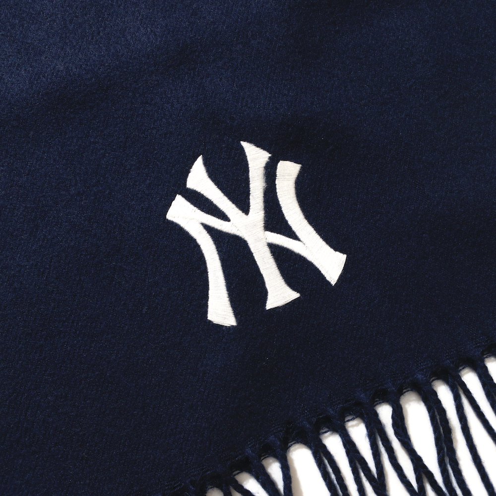 INFIELDER DESIGN×MLB / MLB Stitch Logo Muff