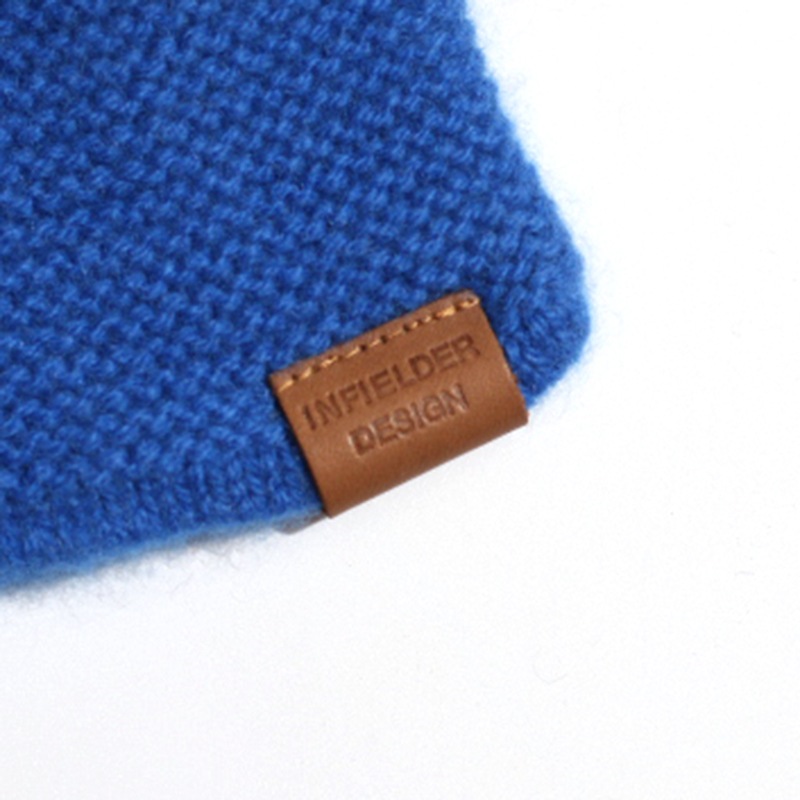 INFIELDER DESIGN / Cash MUFF