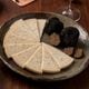 �ڿ����ʡۡ������  �������ǡ����٥ϡ����󡦥ȥ�ե�1.2kg��Queso de Oveja con Trufa 1.2kg